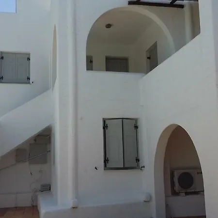Paros Liogerma Country house *
