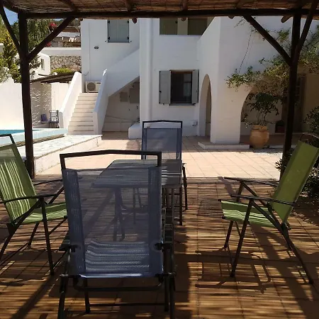 Paros Liogerma Country house *